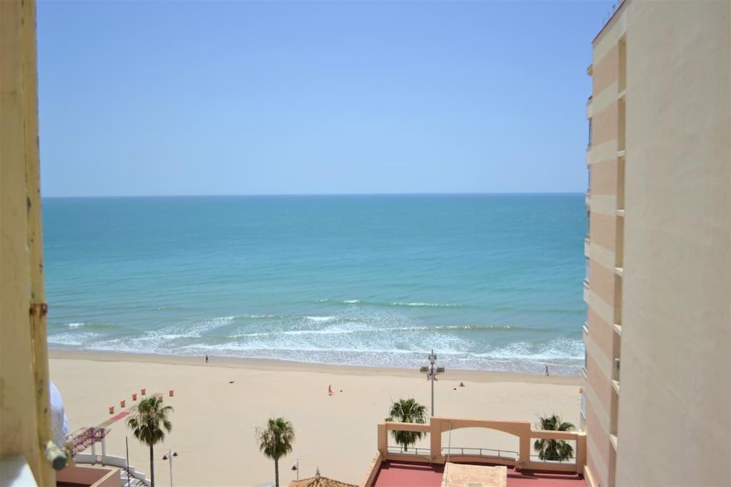 شقة Hidden Gem Playa Helios Con Ascensor & Parking كاديز المظهر الخارجي الصورة